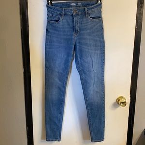Old Navy Super Skinny High Rise